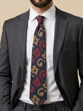 Navy Patterned Tie